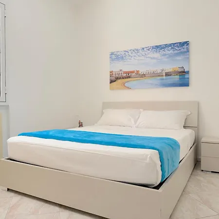 Amare - Sea Front Apartment *